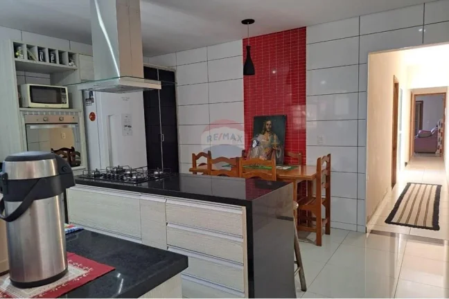 Imagem Casa Moderna em Sorocaba: Conforto e Praticidade