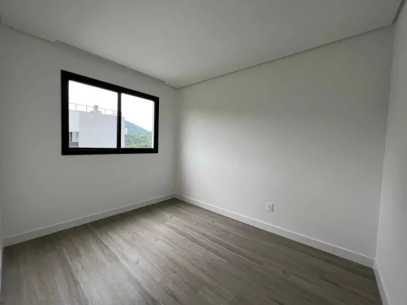 Imagem Apartamento na planta com 2 dormitórios sendo 1 suíte e 1 vaga de garagem na Praia Brava em Itajaí