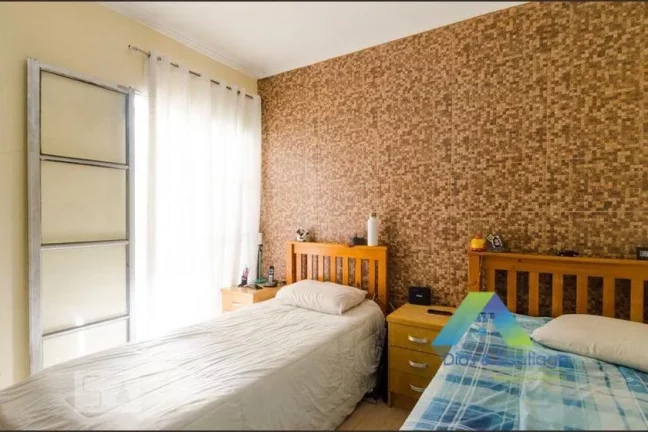 Imagem Apartamento com quintal e churrasqueira em condomínio diferenciado, com 2 dormitórios, 2 vagas com área gourmet excelente localização.