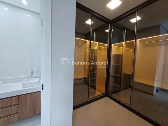Imagem Esta linda residência combina elegância e conforto em um projeto com ambientes integrados e acabam...