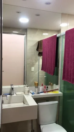 Imagem Apartamento para Venda em Rio de Janeiro, OLARIA, 2 dormitórios, 1 banheiro, 1 vaga