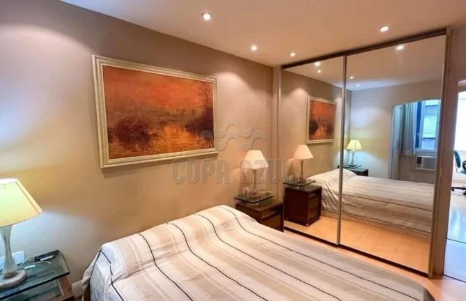 Imagem Copacabana - Residencial › Apartamento com 3 quarto(s) a Venda