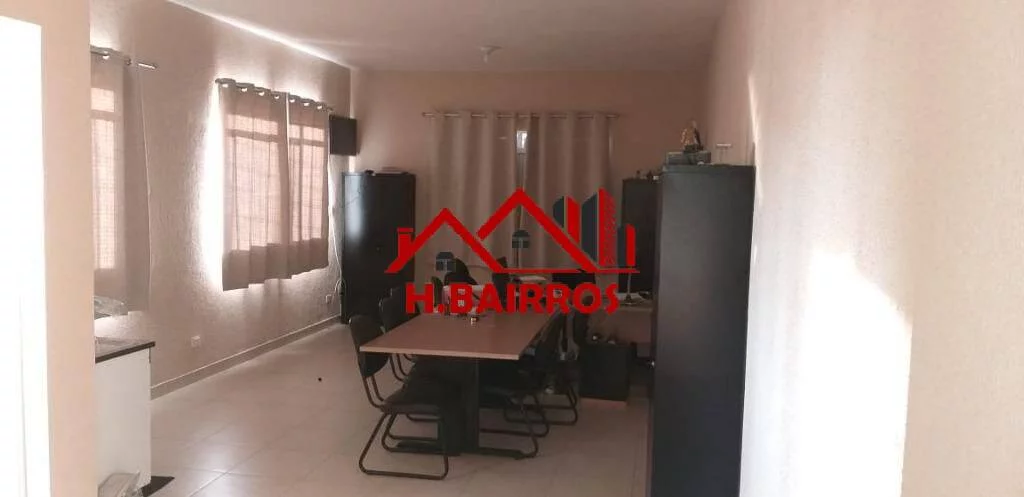 Imagem Ponto Comercial de esquina à Venda próximo a Linha Verde