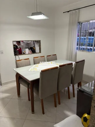 Imagem 3 dormitórios, sendo 1 suíte aconchegante,Edícula com banheiro