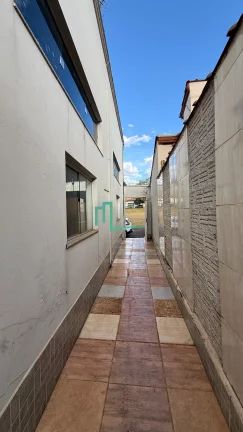 Imagem BARRACÃO COM QUINTAL E LAZER NOS FUNDOS DISPONIVEL PARA LOCAÇÃO, VENDA E PERMUTA!
