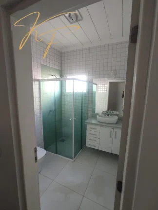Imagem Venha se encantar com esta incrível casa à venda ou locação no Swiss Park, um dos bairros mais desejados de Campinas/SP! Com um projeto arquitetônico