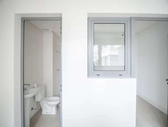 Imagem Apartamento 285 M², 3 Suítes, 3 Vagas de Garagem - Jurerê Internacional, Florianópolis/SC