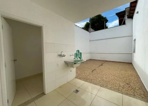 Imagem Casa com 3 dormitórios à venda, 171 m² por R$ 475.000,00 - Centro - Piracicaba/SP