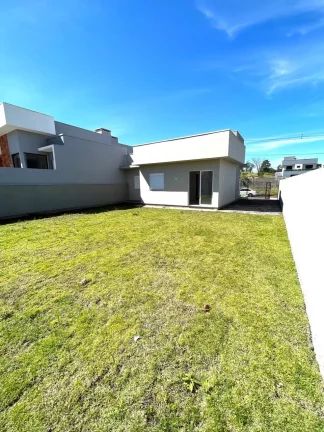Imagem Linda Casa sozinha no terreno em Sapiranga de 3 dormitórios, 1 suíte e 2 vagas