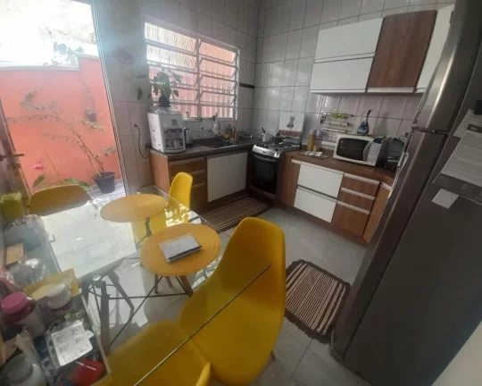 Imagem Casa vila Gomes , 2 dormitórios, 1 suíte , ótima localização.