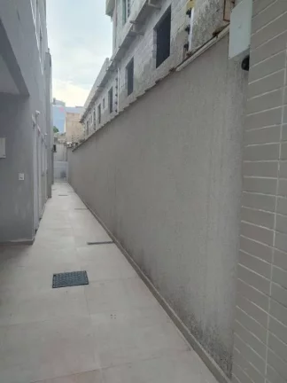 Imagem Casa com 2 dormitórios à venda, 62 m² por R$ 395.000,00 - Guilhermina - Praia Grande/SP