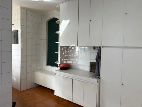 Imagem Imperdível oportunidade de permuta casa em condomínio na Enseada, Guarujá-SP, com 4 quartos, 3 suítes e 480m² de área!