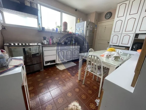 Imagem Imperdível oportunidade: Apartamento de 4 quartos com suíte e 2 vagas em Moema, São Paulo-SP - 142m²!