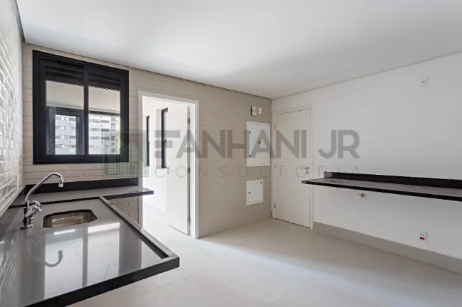 Imagem Imperdível: Apartamento de alto padrão com 3 suítes e 3 vagas no Jardim Paulista, São Paulo - SP! Confira já!