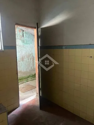 Imagem Casa Comercial com 2 Quartos para Aluguel no Centro de Niterói – 70m²