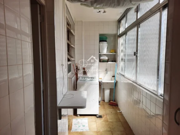 Imagem Apartamento à venda em Guarujá-SP, Pitangueiras: 2 quartos, 1 suíte, 2 salas, 3 banheiros, 138m² de área. Venha conferir!