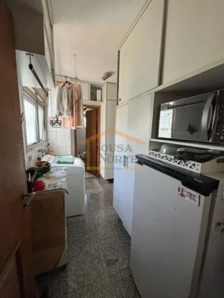 Imagem Apartamento de 144m², 4 dormitórios, sendo 4 suítes, hall privativo e excelente iluminação natu...