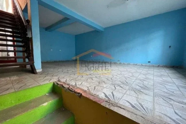 Imagem Ponto comercial de esquina, com aproximadamente 330m² de área construída, localizado em região e...