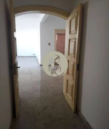 Imagem APARTAMENTO GRANDE NA QUADRADA DA PRAIA COM VISTA MAR E 2 VAGAS DE GARAGENS DEMARCADAS, OPORTUNIDADE...