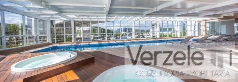 Imagem Cobertura para Venda em Balneário Camboriú / SC no bairro Centro