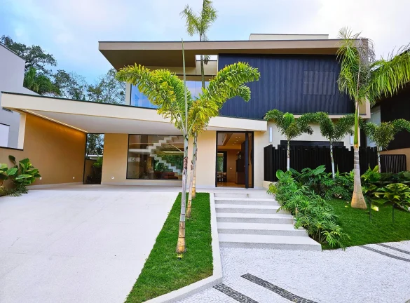 Casa de Luxo à Venda na Riviera de São Lourenço Módulo 16: 5 Quartos, 5 Suítes, Piscina e Área Gourmet