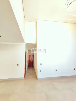 Imagem Casa de alto padrão à venda no Residencial Presidente Tancredo Neves em Uberaba