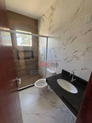 Imagem Casa com 3 dormitórios à venda, 102 m² por R$ 650.000,00 - Nova São Pedro - São Pedro da Aldeia/RJ