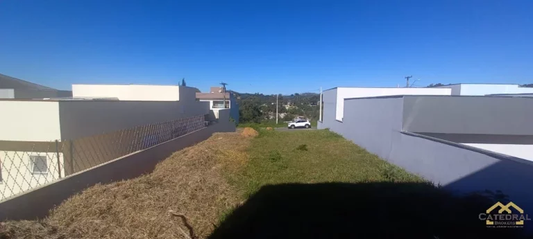 Imagem Terreno no condomínio Chacur à venda em Várzea Paulista - SP
