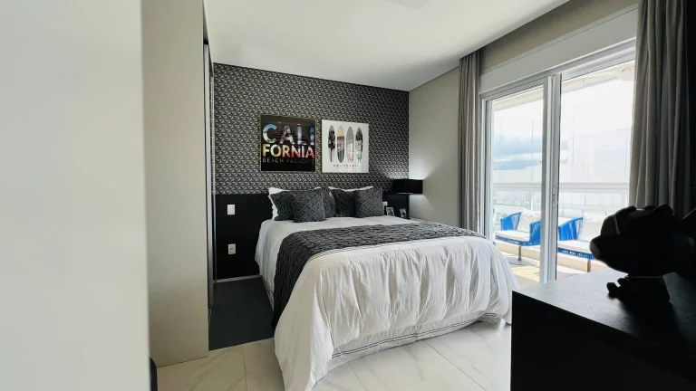Imagem Cobertura Penthouse Finamente Decorada à Venda na Riviera de São Lourenço!