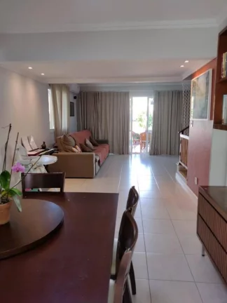 Imagem Casa à Venda no Condomínio Vila D'Este - Espaço, Conforto e Privacidade!