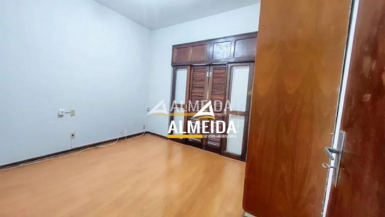Imagem Apartamento com 3 dormitórios à venda, 133 m² por R$ 450.000,00 - Centro - Rio Claro/SP