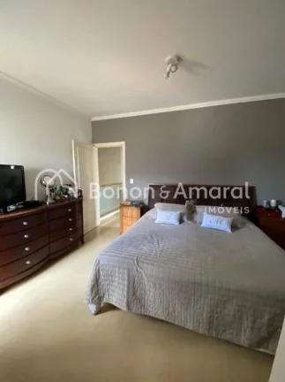 Imagem Casa em condomínio à venda. 290m², 3 quartos e 1 suíte, em Paulínia.