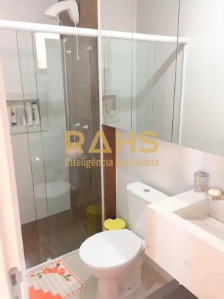 Imagem Apartamento Semi Mobiliado em Ótima Localização, Próximo ao Mar de Florianópolis Apartamento co...