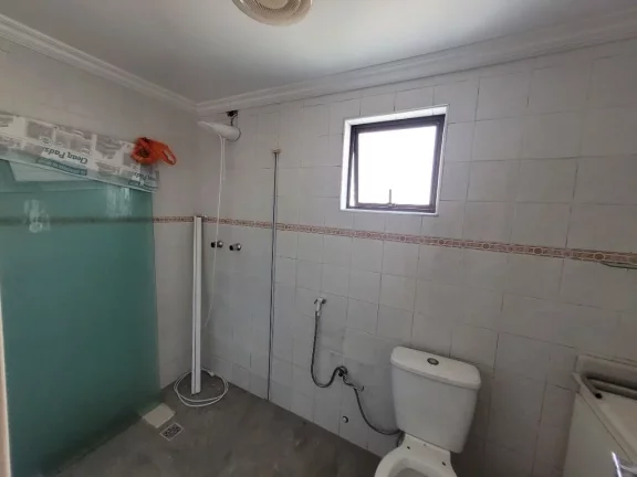 Imagem PITANGUEIRAS – DUAS QUADRAS DA PRAIA, MARAVILHOSO APARTAMENTO COM 140,00 M² ÚTEIS, 02 VAGAS DE GARAGEM NO PRÉDIO, LOCALIZAÇÃO PRIVILEGIADA, PISCINA.