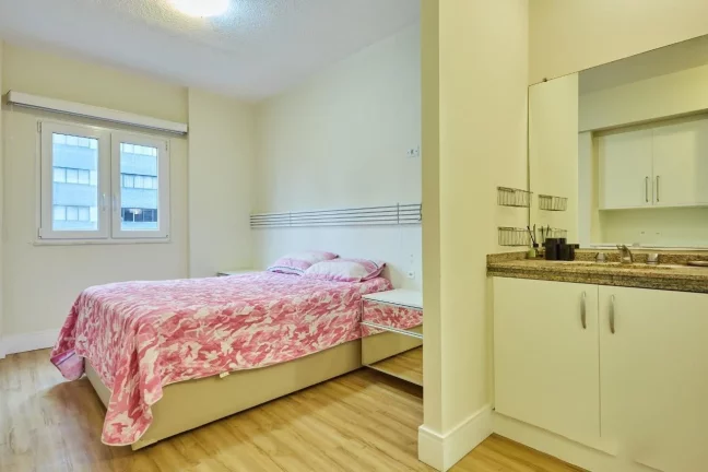 Imagem Apartamento mobiliado 2 quartos no Batel Curitiba