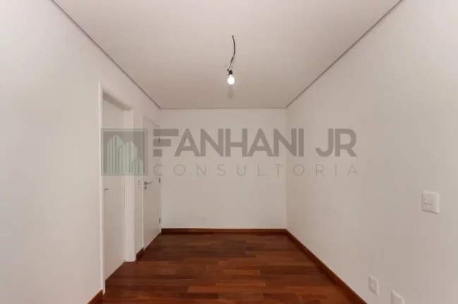 Imagem Imperdível: Apartamento de Luxo com 3 Suítes no Jardim Paulista, São Paulo - 208 m² e 3 Vagas de Garagem