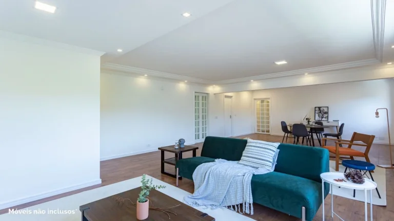 Imagem Apartamento 118M² Reformado, 2Q, 1 Suíte, 2 Banheiros, 2 Vagas, Lavabo, Piscina, Salão de Festas e Jogos, Quadra, Brinquedoteca, Playground, Banheira.