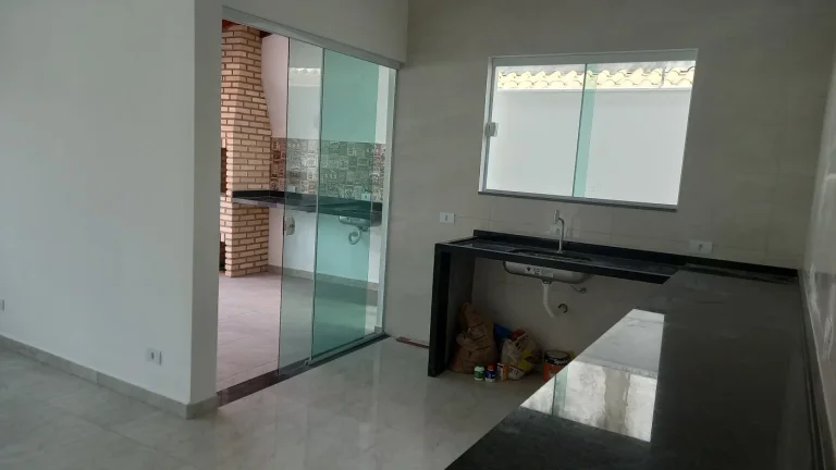 Imagem Casa para Venda em Itanhaém, Jamaica (Praia), 3 dormitórios, 2 suítes, 1 banheiro, 4 vagas