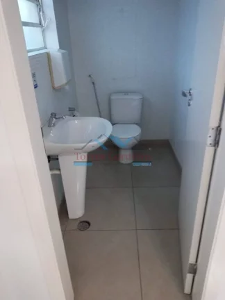Imagem Conjunto Comercial na Av. Rebouças com 120m2 + 1 vaga