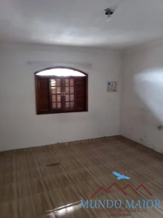 Imagem Casa assobradada com piscina e salao comercaial /Aceita permuta - 290m2!!!