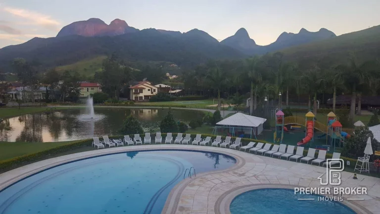 Imagem Casa à venda, 328 m² por R$ 2.000.000,00 - Vargem Grande - Teresópolis/RJ