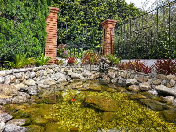 Imagem Casa à Venda na Aldeia Austríaca em Campos do Jordão - 6 Suítes e 640 m²