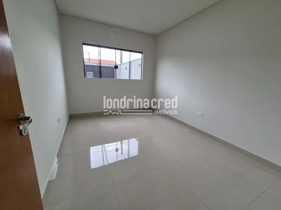 Imagem Casa com 2 quartos (1 suíte), planta bem distribuída, 2 vagas, 80m² construídos em terreno de 125m² na região sul de Londrina