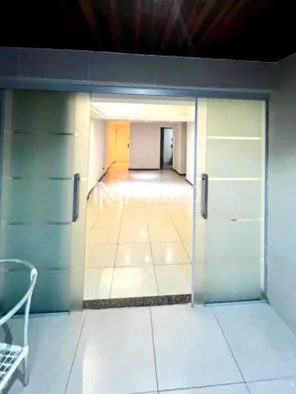 Imagem Apto. com 3qts., 1suite com Closet, 1escritório, 1vaga, 131,38m3 em Boa Viagem