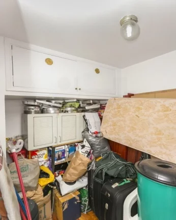 Imagem Apartamento maravilhoso com um pé direito triplo, 104 m² de área útil, sala ampla e arejada com ...