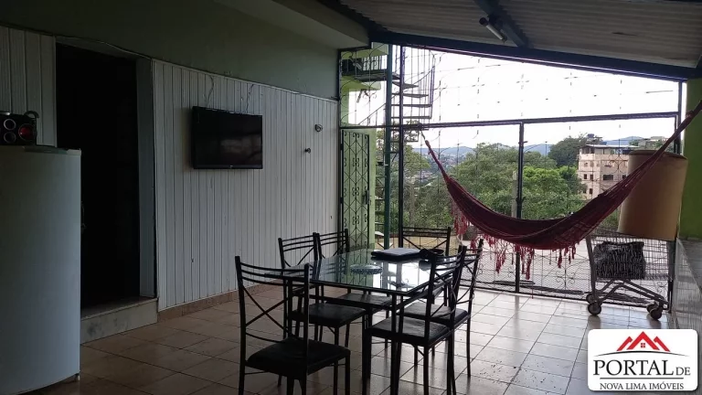 Imagem Terreno a venda com 3.610 m², boa topografia para construção de prédio e com uma pequena área verde