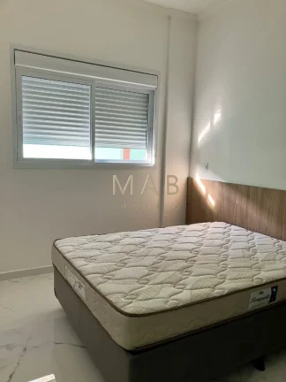 Imagem Apartamento à venda em Florianópolis-SC, bairro Ingleses do Rio Vermelho, 2 quartos, 1 suíte, 2 salas, 2 banheiros, 1 vaga, 77,00 m².