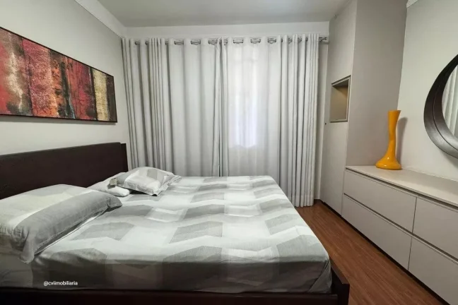 Imagem Localizado em Belo Horizonte, este apartamento de 97 metros quadrados oferece um espaço confortáve...