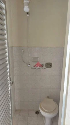 Imagem Casa com 3 dormitórios à venda, 250 m² por R$ 300.000,00 - Neves - São Gonçalo/RJ
