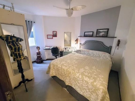 Imagem Apartamento com 2 dormitórios à venda no Centro de Balneário Camboriú/SC